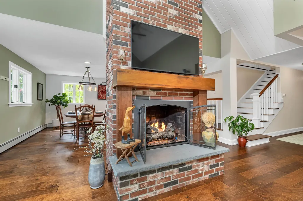 18 Eagle Trace Wolfeboro NH 03894