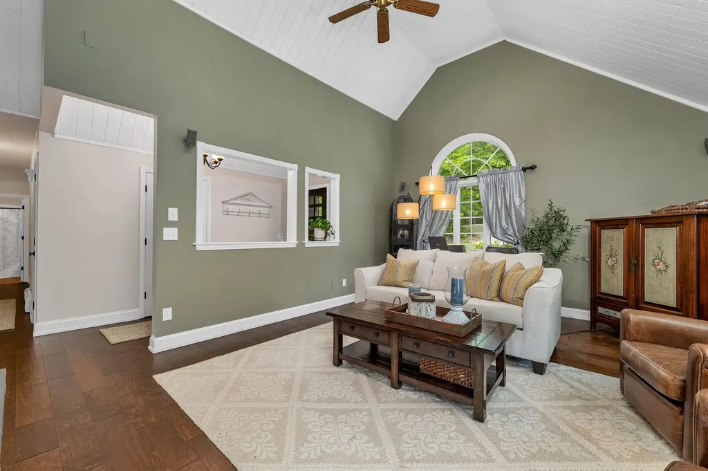 18 Eagle Trace Wolfeboro NH 03894