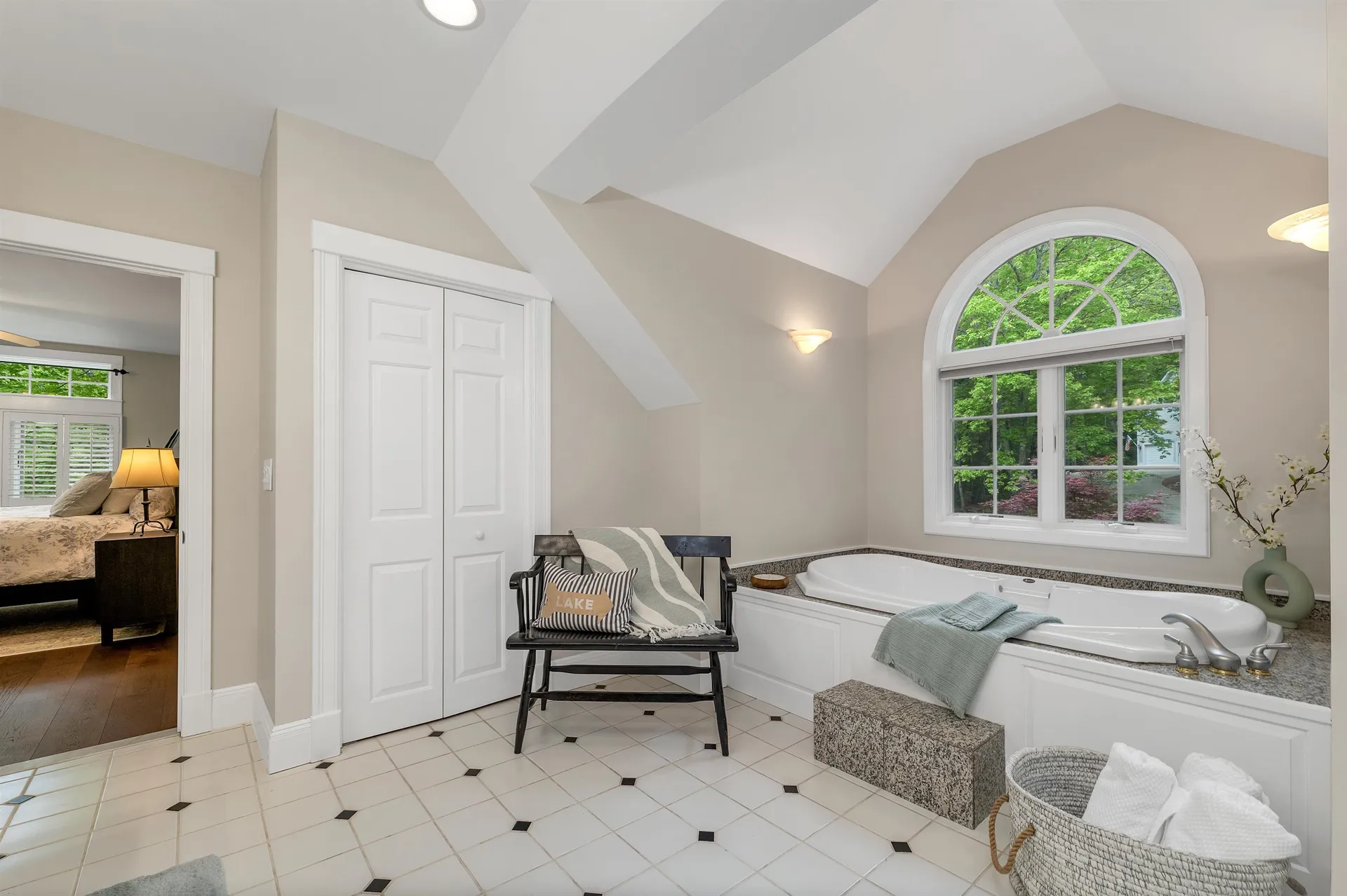 18 Eagle Trace Wolfeboro NH 03894