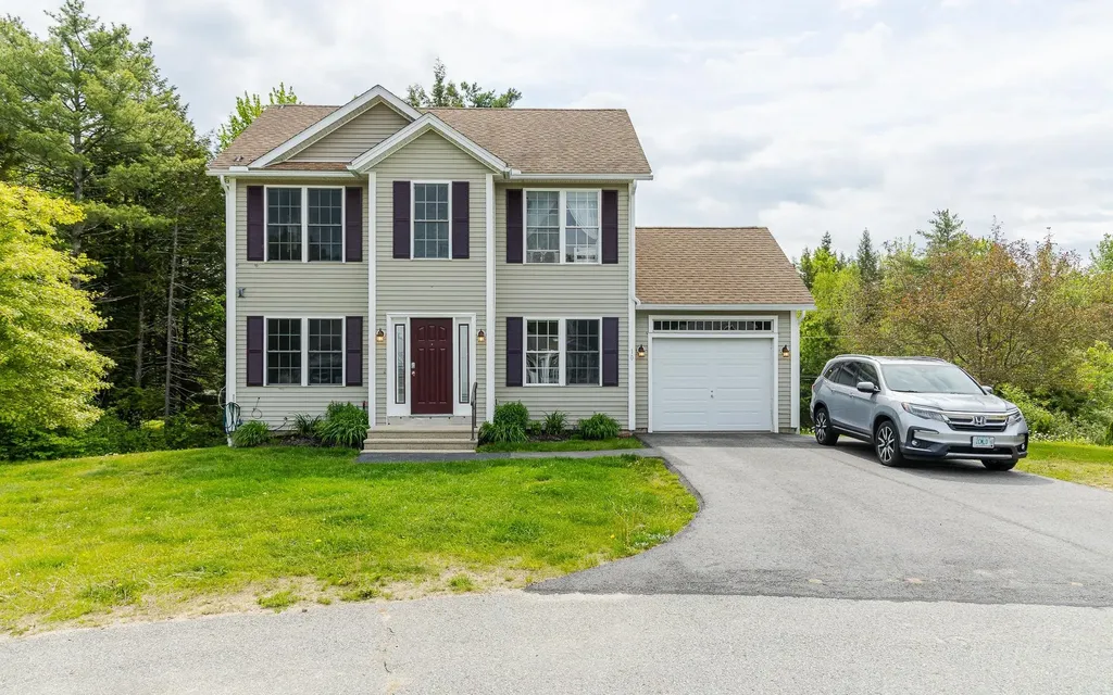 10 Cat Tail Circle Rindge NH 03461