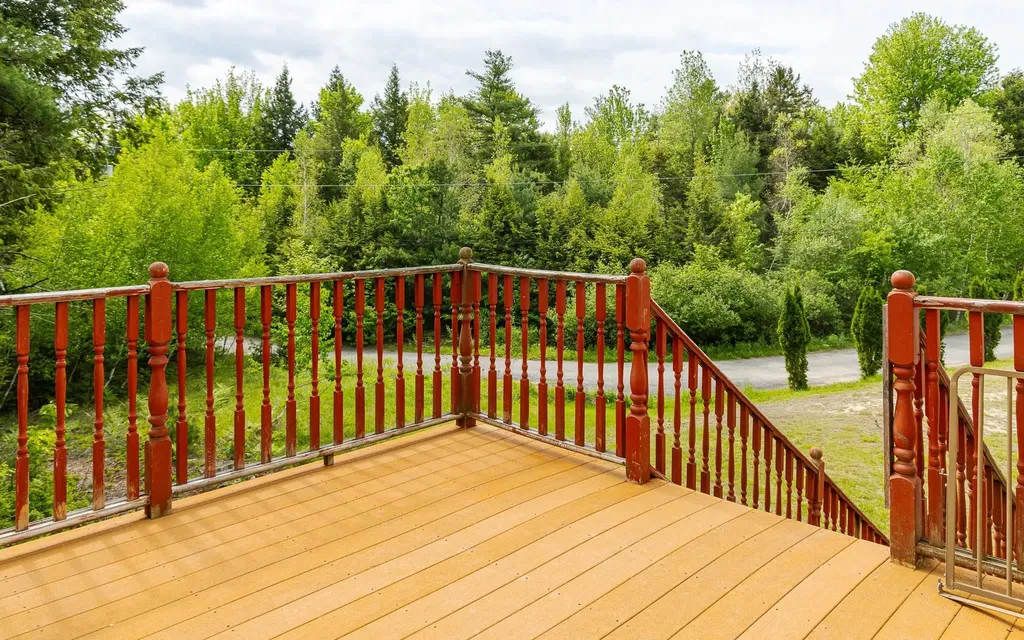 10 Cat Tail Circle Rindge NH 03461