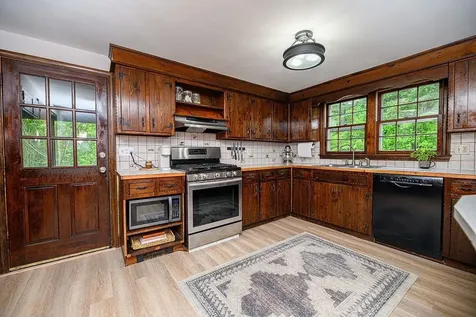 101 East Road Hampstead NH 03841