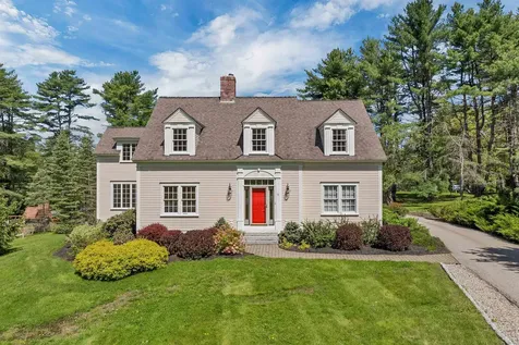 3 Baas Drive Wolfeboro NH 03894