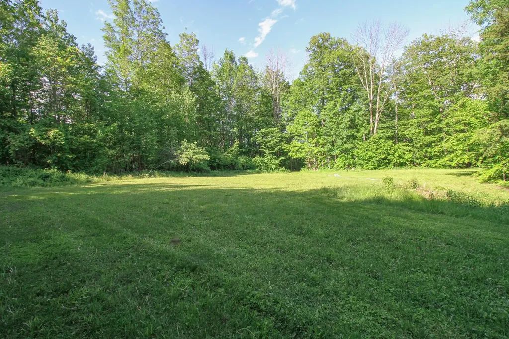 723 Whittier Highway Moultonborough NH 03254