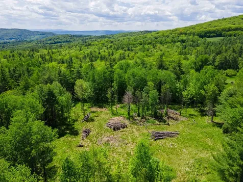 381 E Green Mountain Road Claremont NH 03743