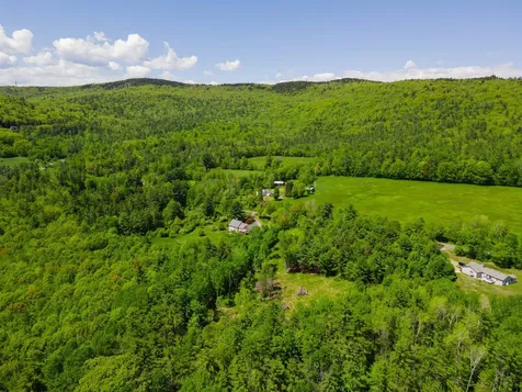 381 E Green Mountain Road Claremont NH 03743