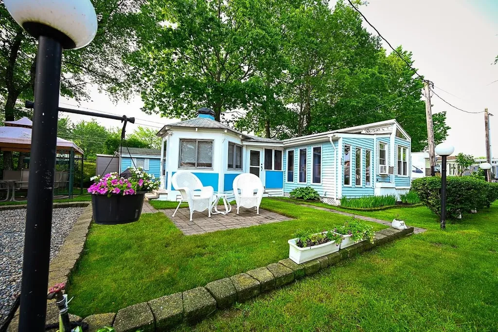 12 Morway Lane Belmont NH 03220