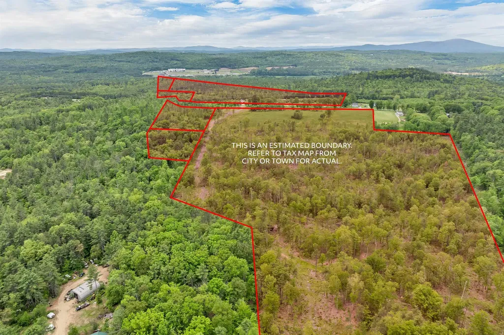 631 Oak Hill Road Northfield NH 03276