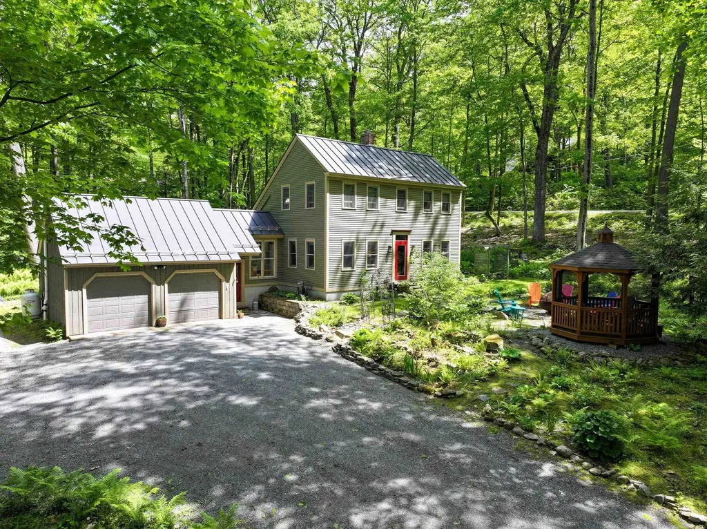 24 Oak Drive Middlebury VT 05753