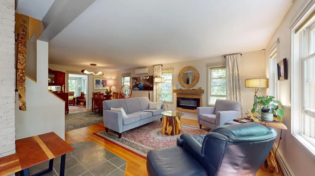 24 Oak Drive Middlebury VT 05753