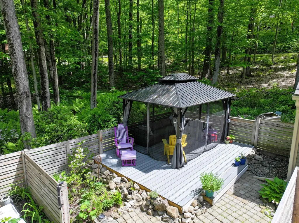 24 Oak Drive Middlebury VT 05753