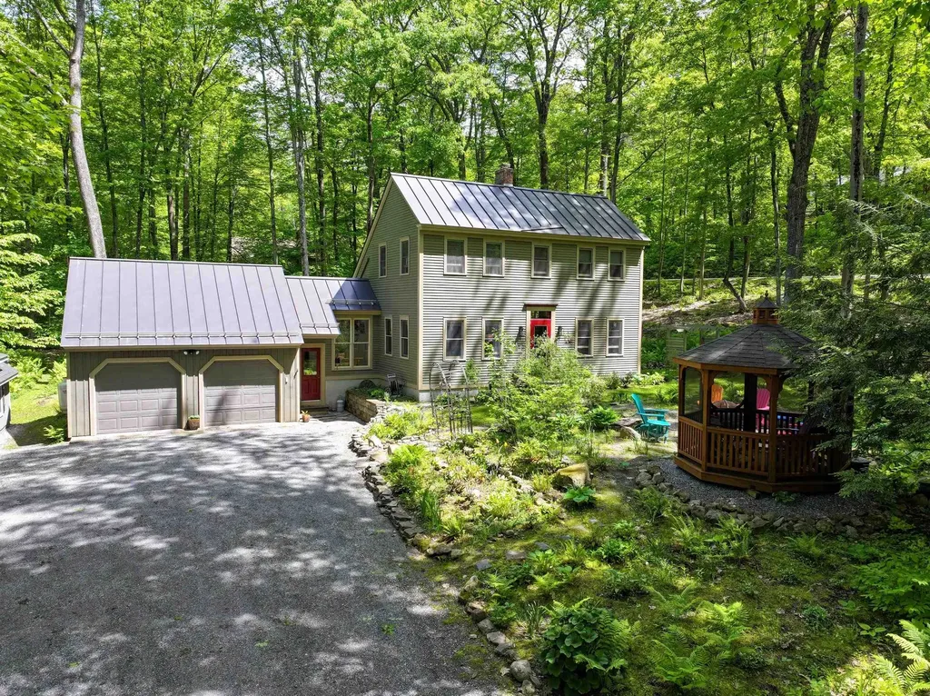 24 Oak Drive Middlebury VT 05753