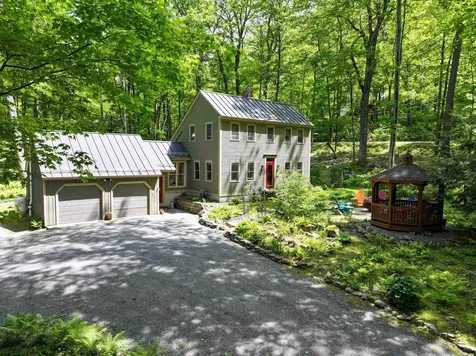 24 Oak Drive Middlebury VT 05753