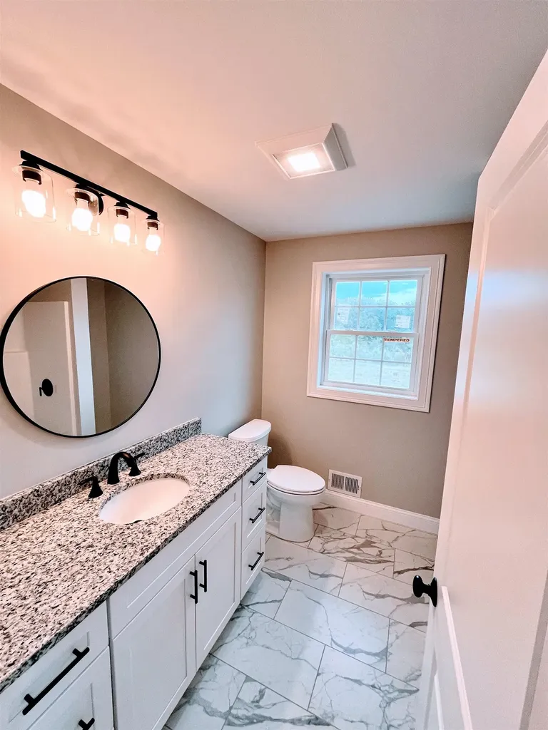 59 Deer Hill Road Brentwood NH 03833