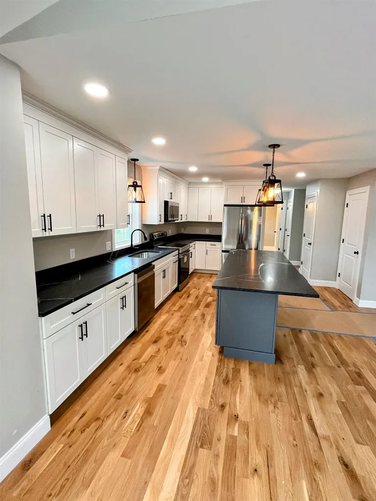 59 Deer Hill Road Brentwood NH 03833