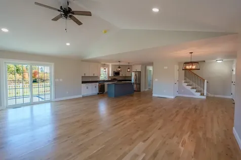 59 Deer Hill Road Brentwood NH 03833