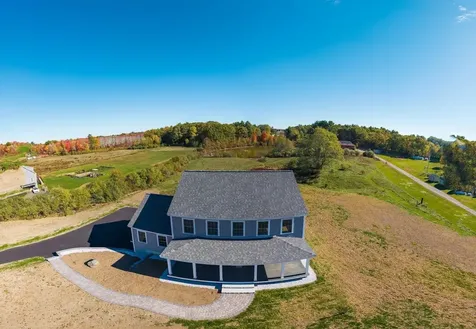 59 Deer Hill Road Brentwood NH 03833