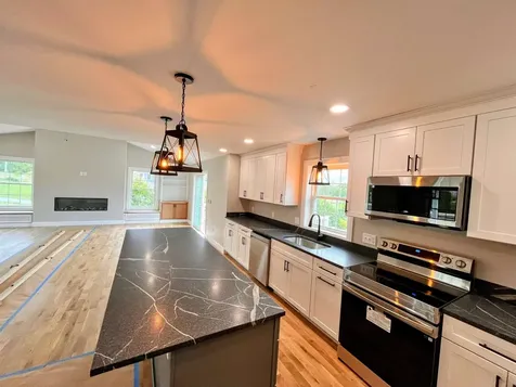 59 Deer Hill Road Brentwood NH 03833