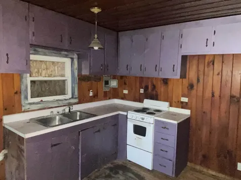 8769 Route 14 N Brookfield VT 05036