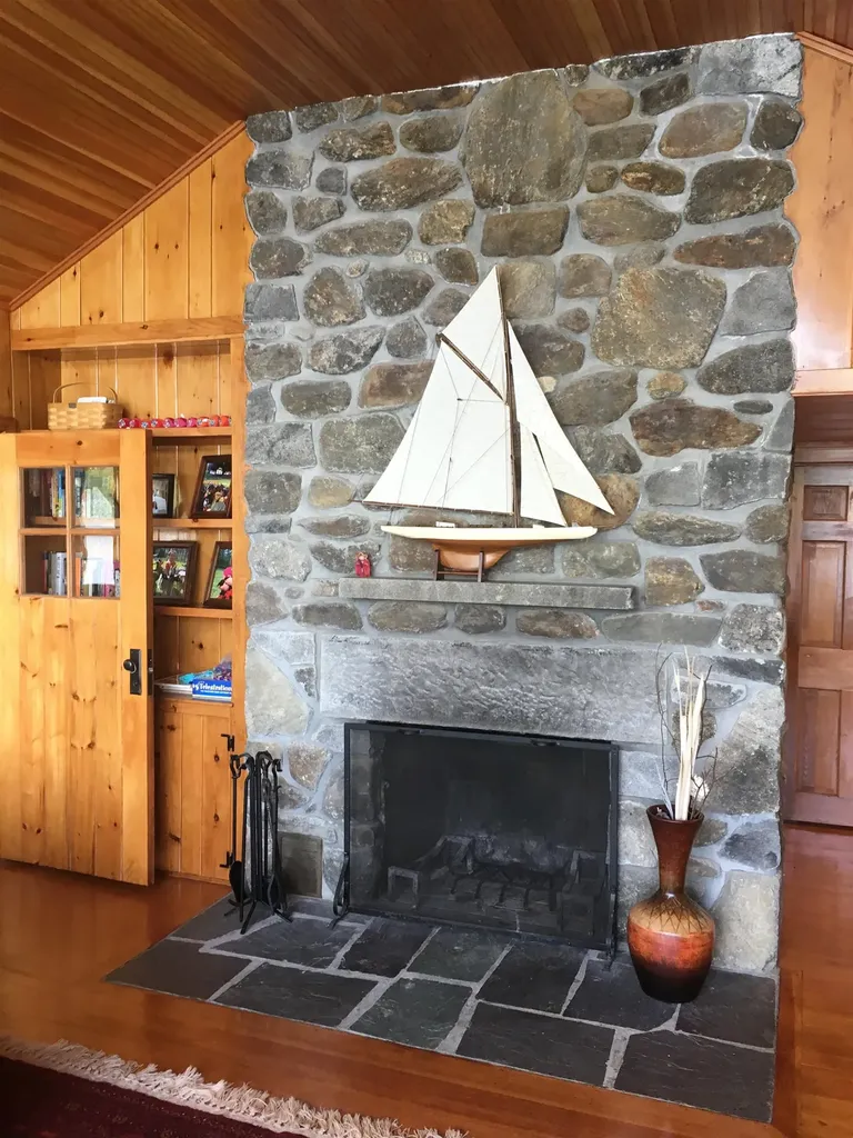 241 Skatutakee Road Harrisville NH 03450