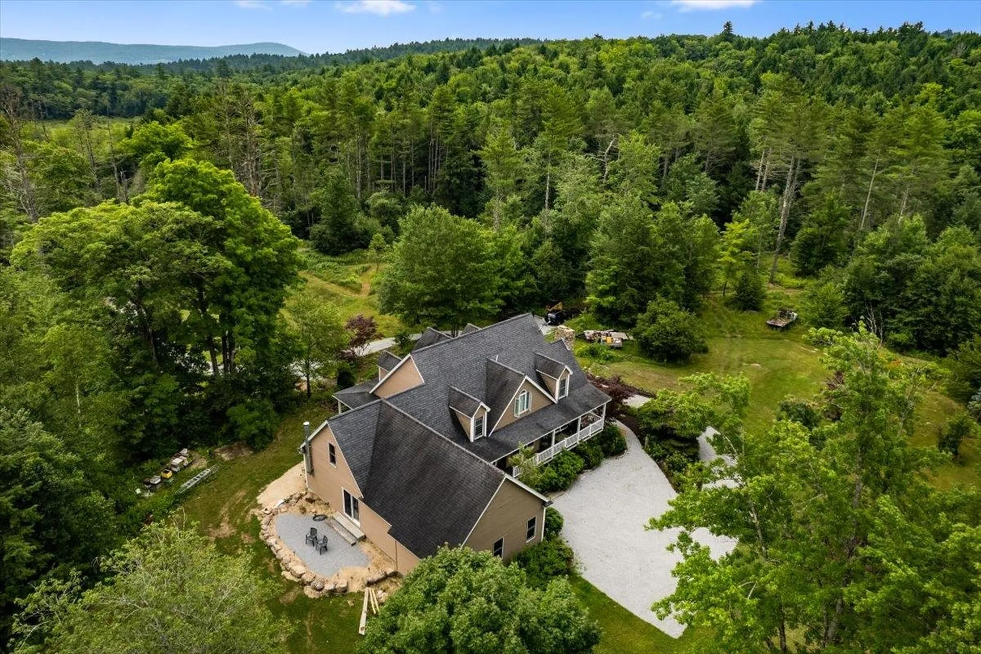 96 Dean Hill Road Hillsborough NH 03244