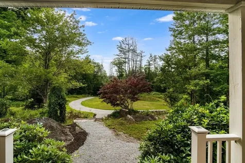 96 Dean Hill Road Hillsborough NH 03244