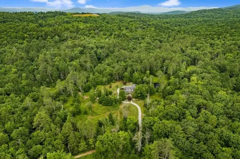 96 Dean Hill Road Hillsborough NH 03244