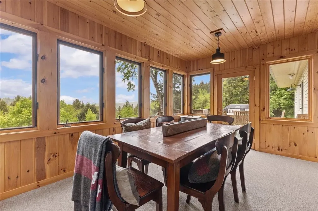 1444 Upper Hollow Road Stowe VT 05672