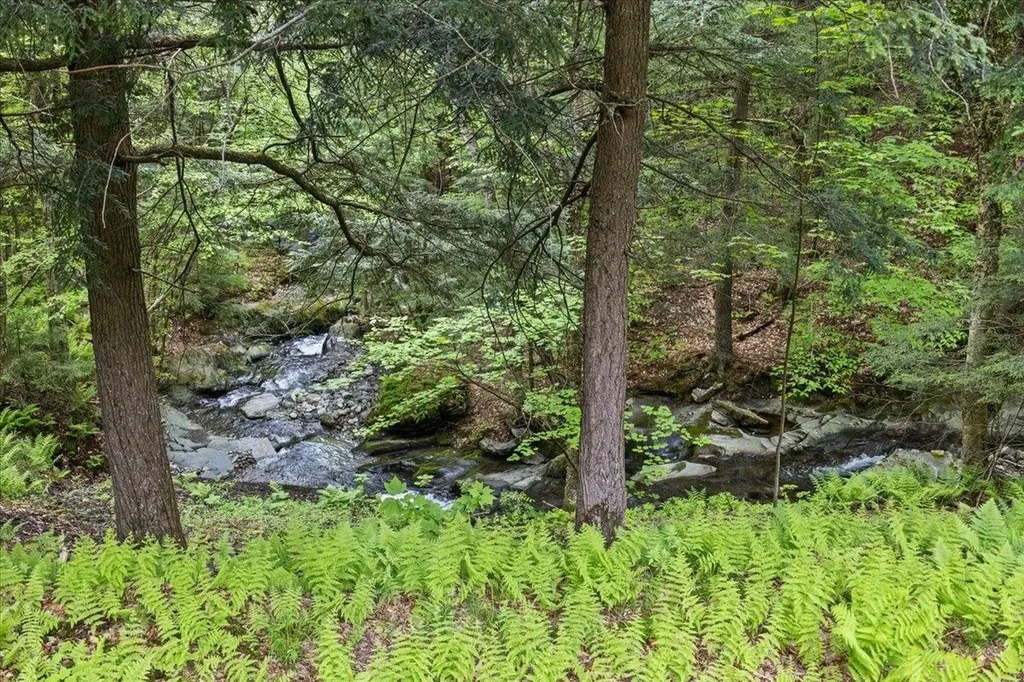 1444 Upper Hollow Road Stowe VT 05672