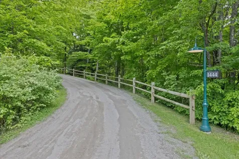 1444 Upper Hollow Road Stowe VT 05672