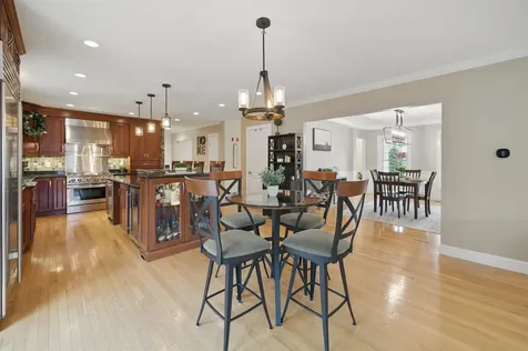 6 Zoe Lane Newton NH 03858