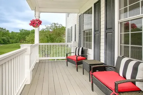 6 Zoe Lane Newton NH 03858