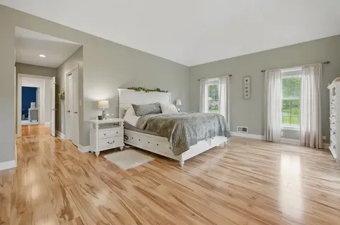 6 Zoe Lane Newton NH 03858