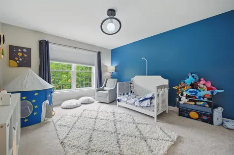 6 Zoe Lane Newton NH 03858