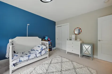 6 Zoe Lane Newton NH 03858