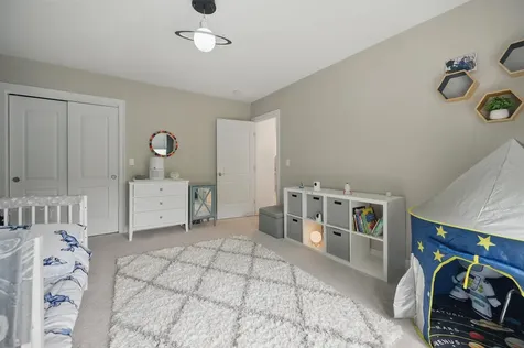 6 Zoe Lane Newton NH 03858