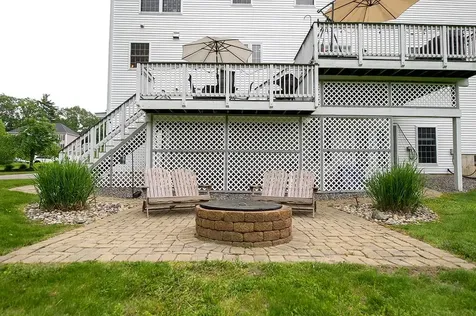 6 Zoe Lane Newton NH 03858