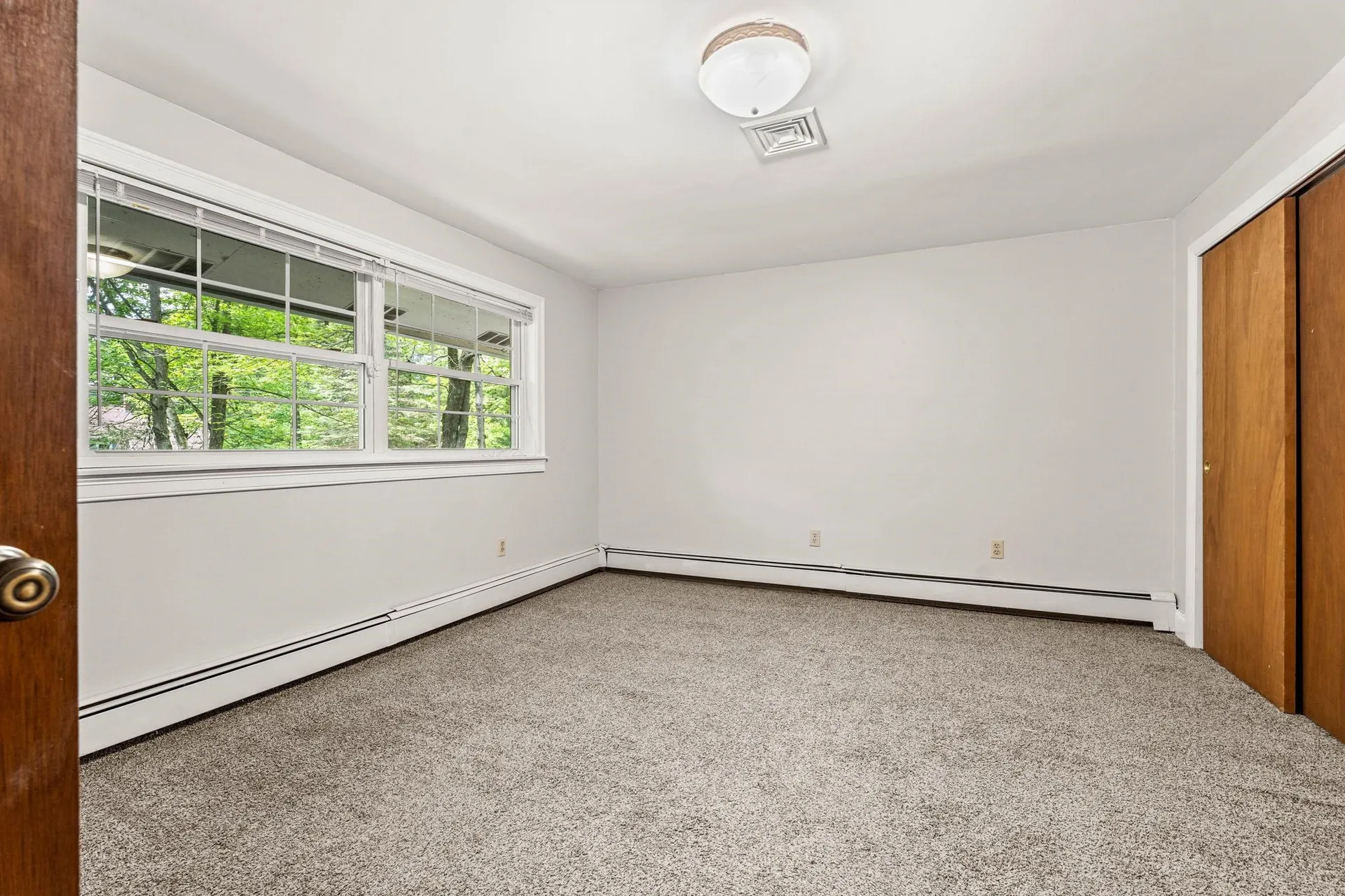 28 Olde Lantern Road Bedford NH 03110