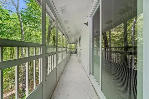 28 Olde Lantern Road Bedford NH 03110