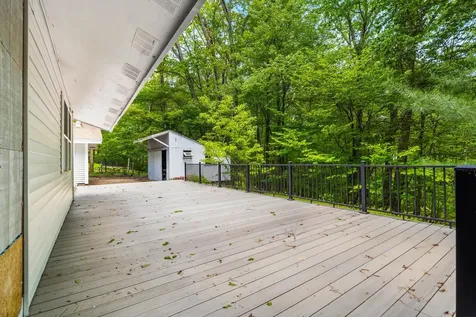 28 Olde Lantern Road Bedford NH 03110