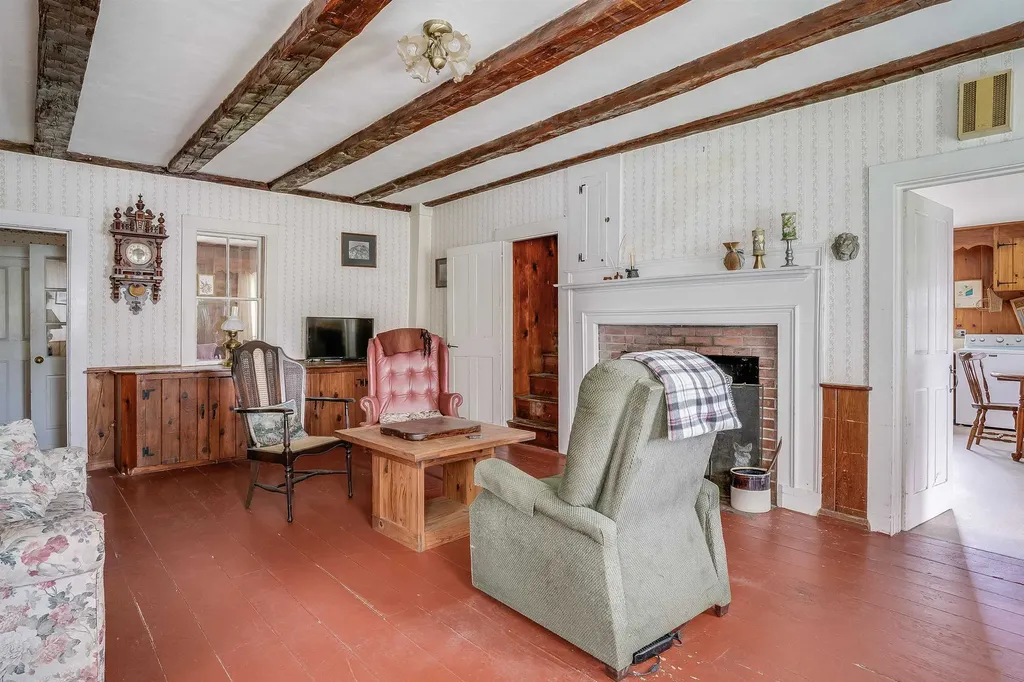 97 Salisbury Highway Andover NH 03216