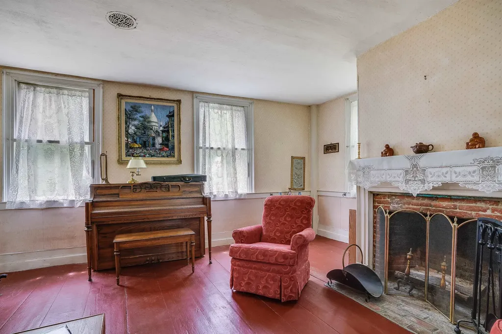 97 Salisbury Highway Andover NH 03216