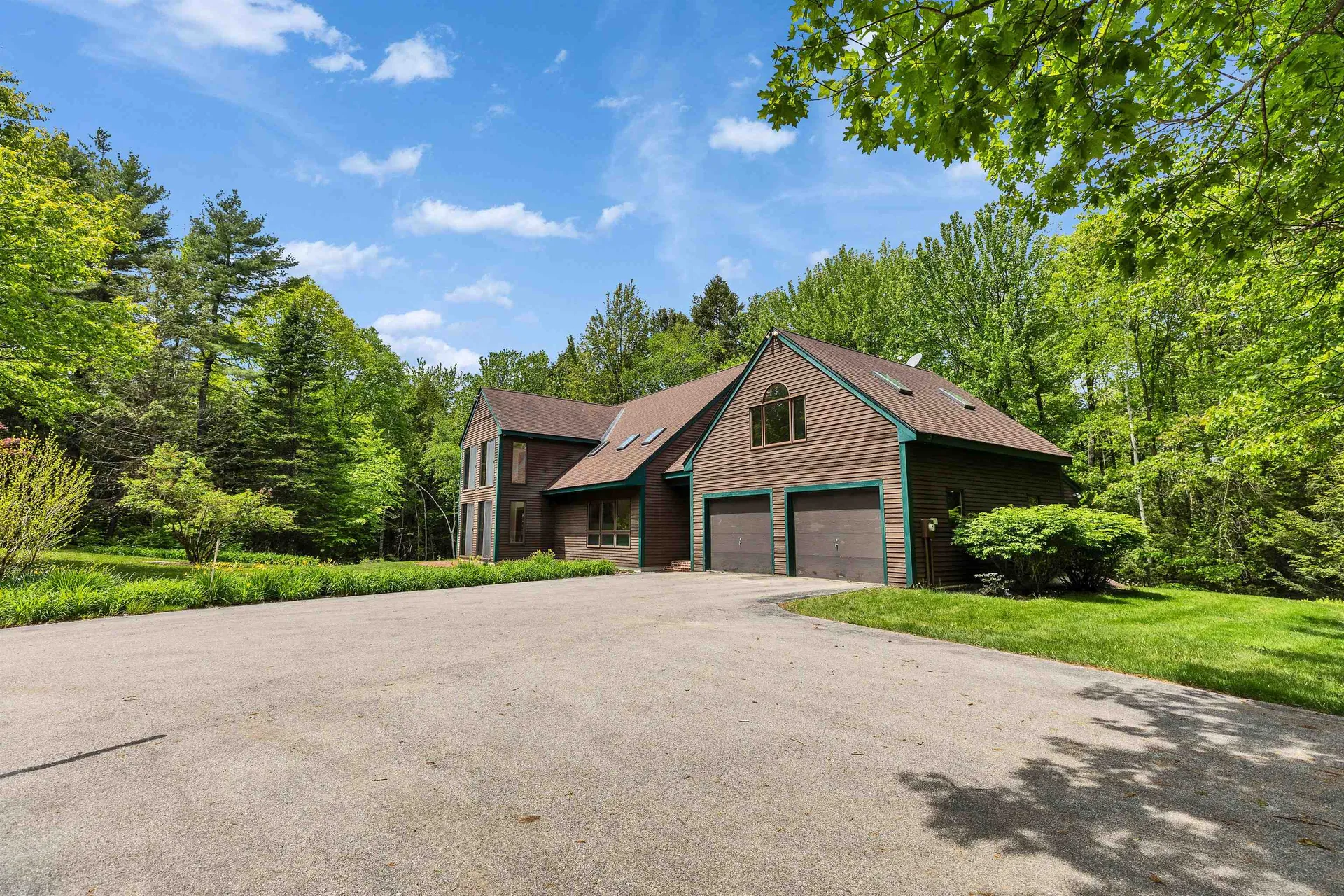481 Nh Route 137 Harrisville NH 03450