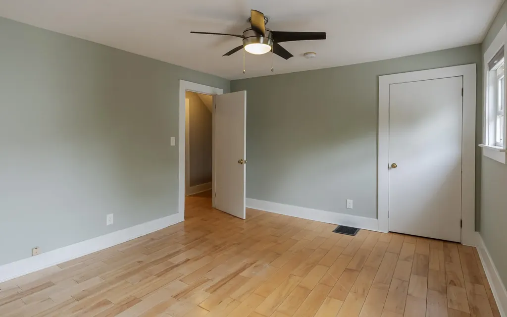 16 Damon Court Keene NH 03431