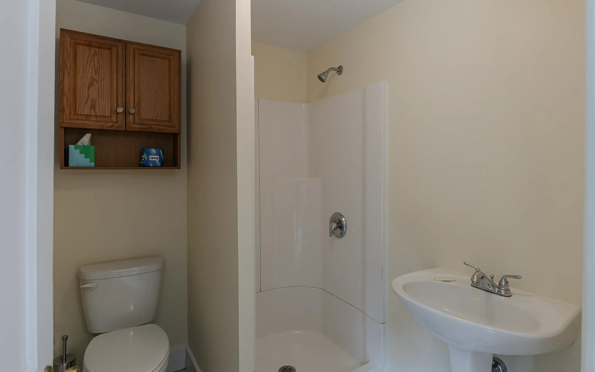 16 Damon Court Keene NH 03431