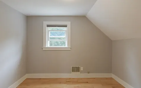 16 Damon Court Keene NH 03431