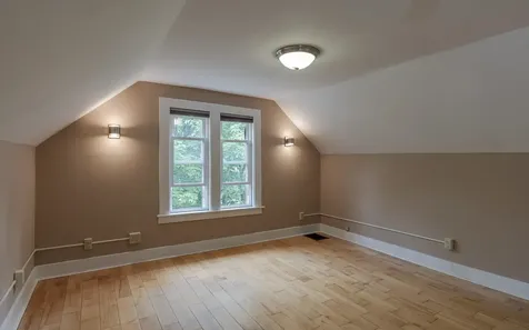 16 Damon Court Keene NH 03431