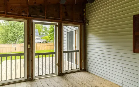 16 Damon Court Keene NH 03431