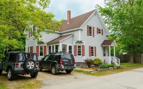 16 Damon Court Keene NH 03431