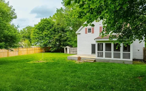 16 Damon Court Keene NH 03431